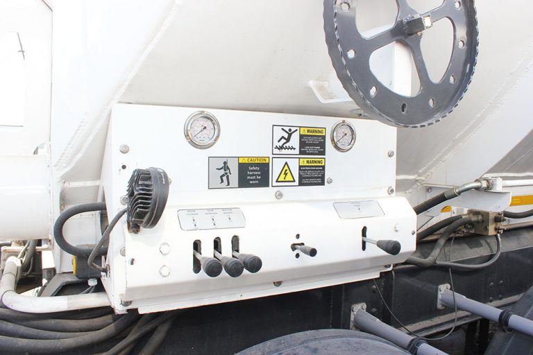 Aluminium Auger Bulker Route Sales