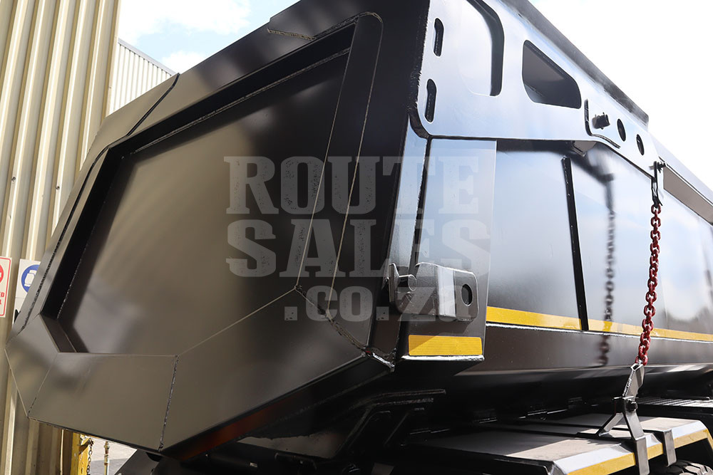 Rigid Rear End Tipper - Route Sales