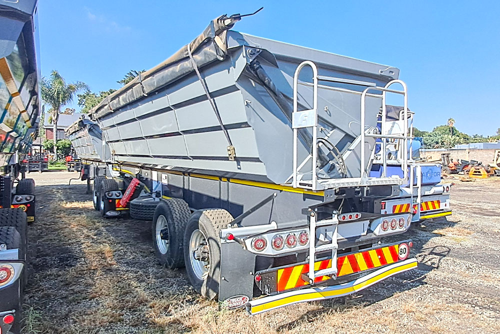 Side Tipper Link